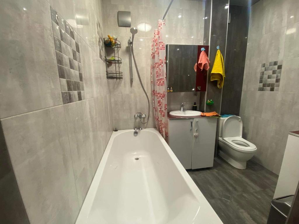 lovely apartment in vazha pshavela avenue room 2